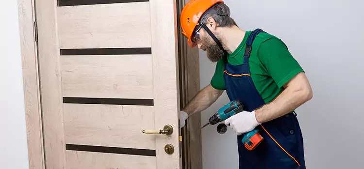 Replace Internal Door Handle with Lock Ramona
